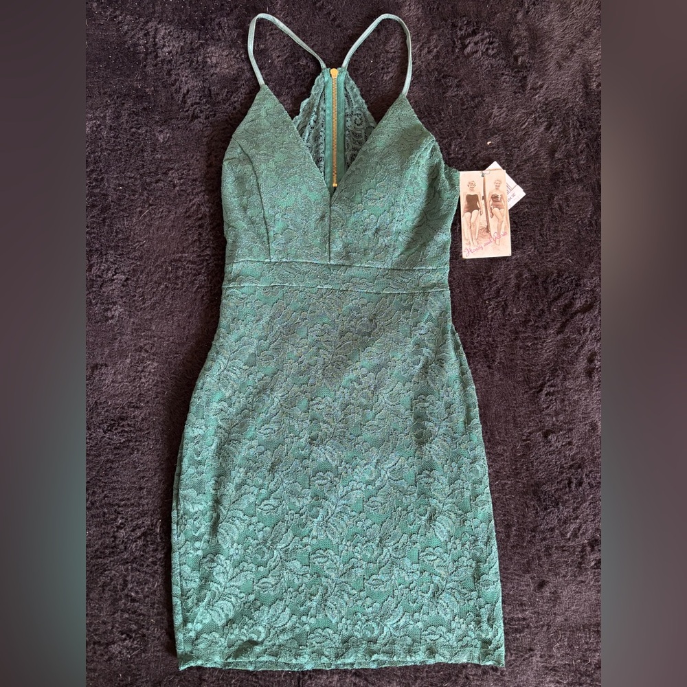 Elegant Emerald Green Glitter Lace Halter Dress